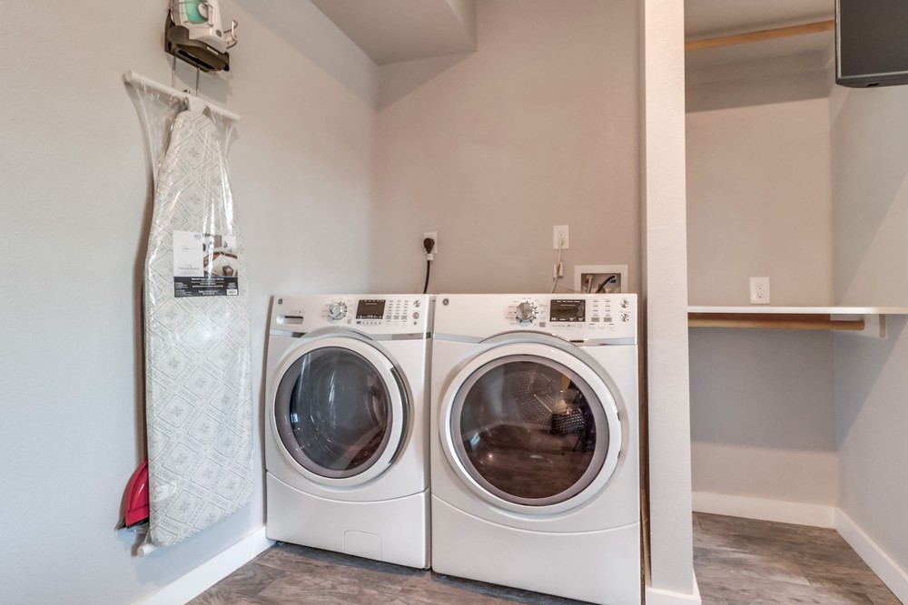 Virtual tour photo 35 of 83 for 1315 Morena Blvd