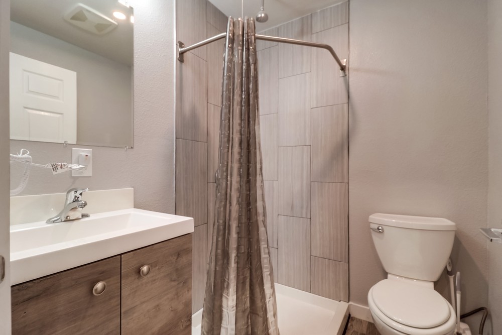 Virtual tour photo 41 of 83 for 1315 Morena Blvd