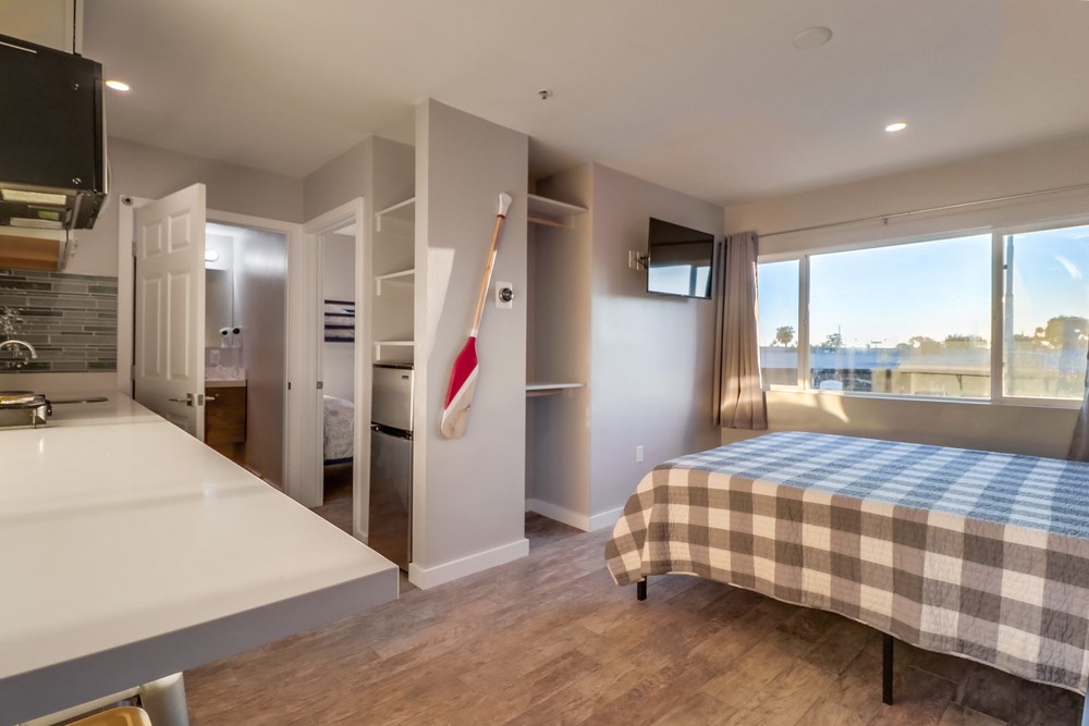 Virtual tour photo 45 of 83 for 1315 Morena Blvd