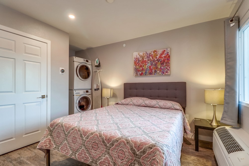 Virtual tour photo 61 of 83 for 1315 Morena Blvd