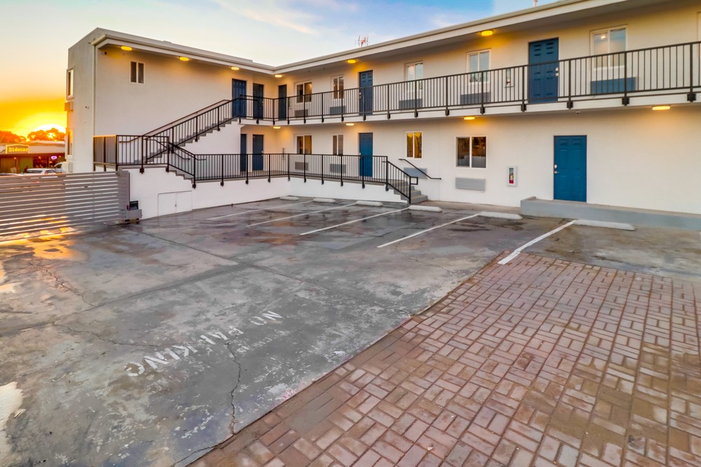 Virtual tour photo 72 of 83 for 1315 Morena Blvd