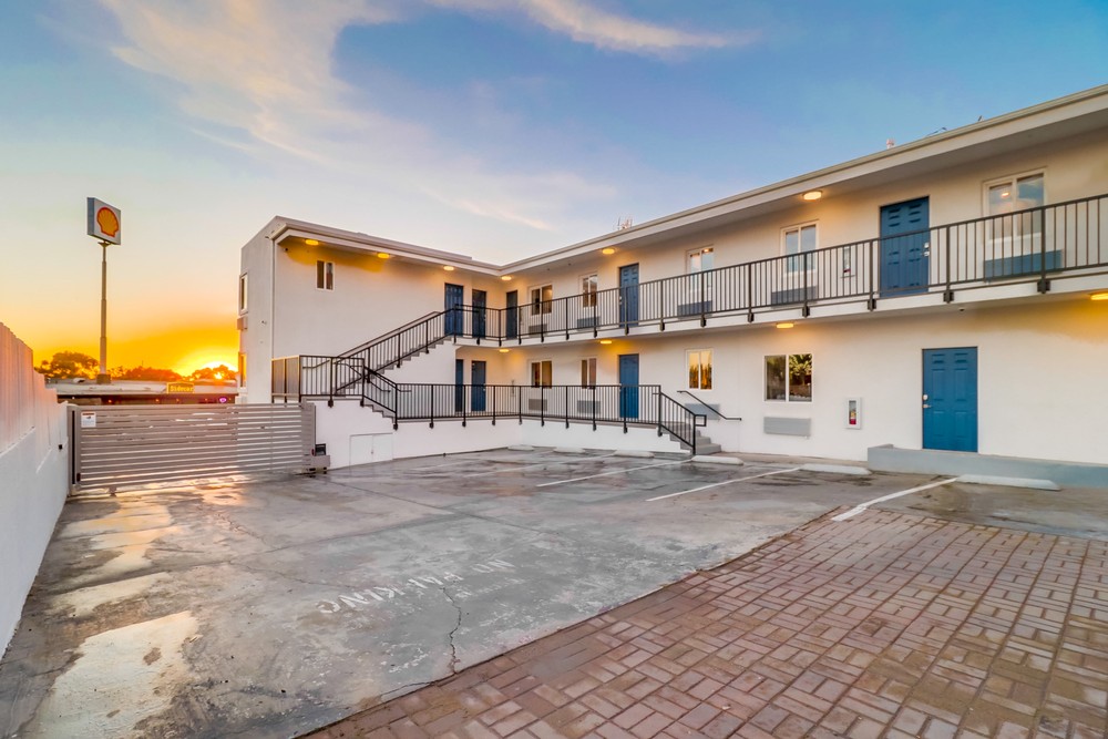 Virtual tour photo 74 of 83 for 1315 Morena Blvd