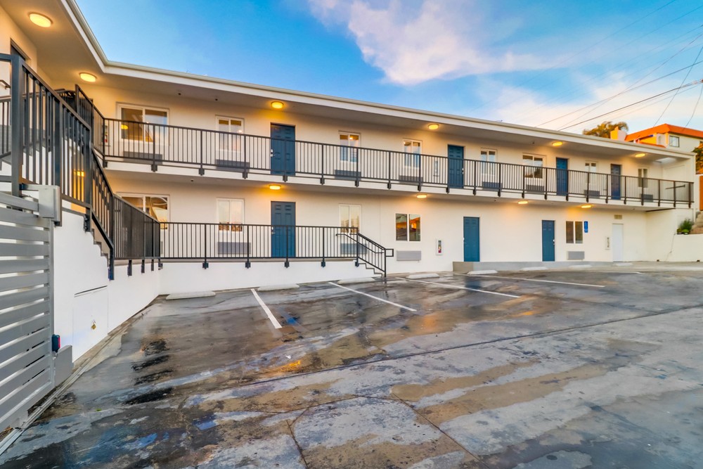 Virtual tour photo 77 of 83 for 1315 Morena Blvd
