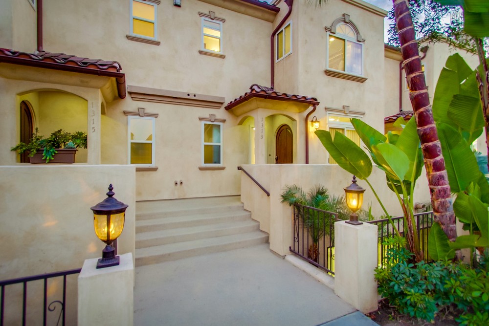 Virtual tour photo 5 of 168 for 1315 Pacific Beach Dr