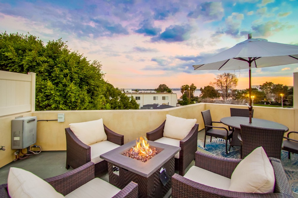 Virtual tour photo 18 of 168 for 1315 Pacific Beach Dr