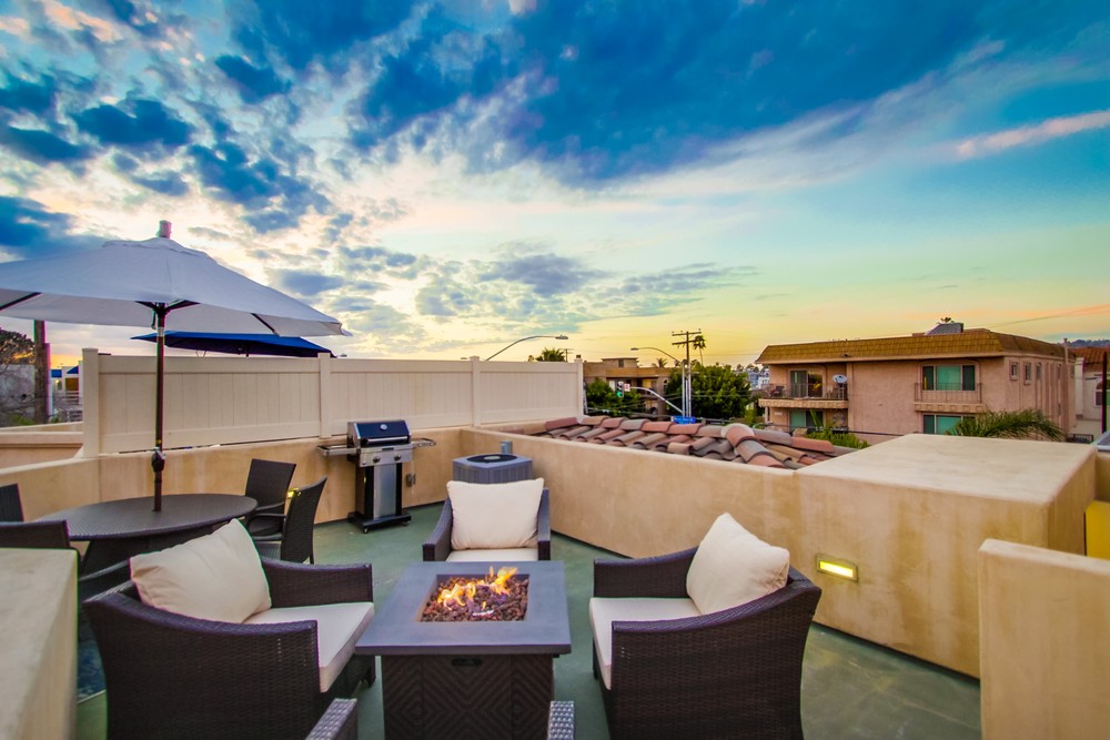 Virtual tour photo 20 of 168 for 1315 Pacific Beach Dr