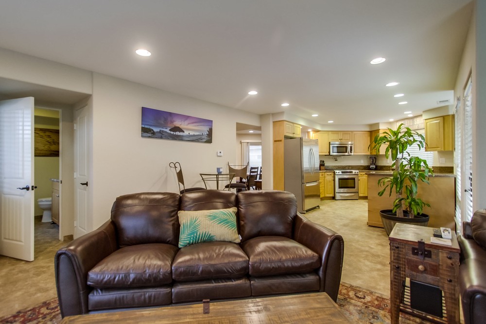 Virtual tour photo 35 of 168 for 1315 Pacific Beach Dr