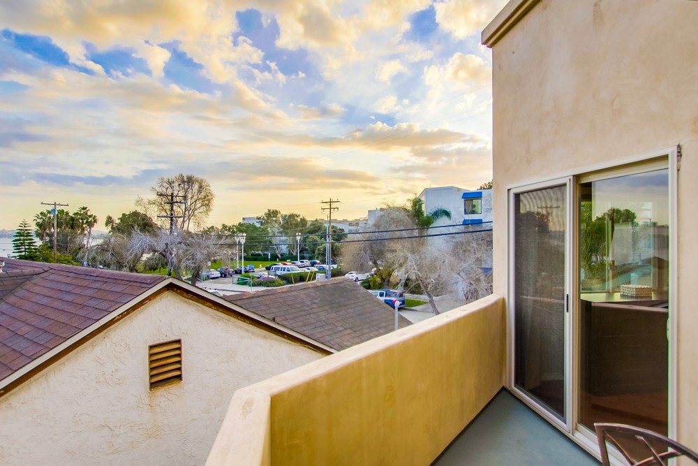 Virtual tour photo 57 of 168 for 1315 Pacific Beach Dr