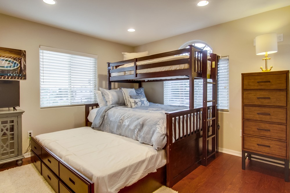 Virtual tour photo 58 of 168 for 1315 Pacific Beach Dr