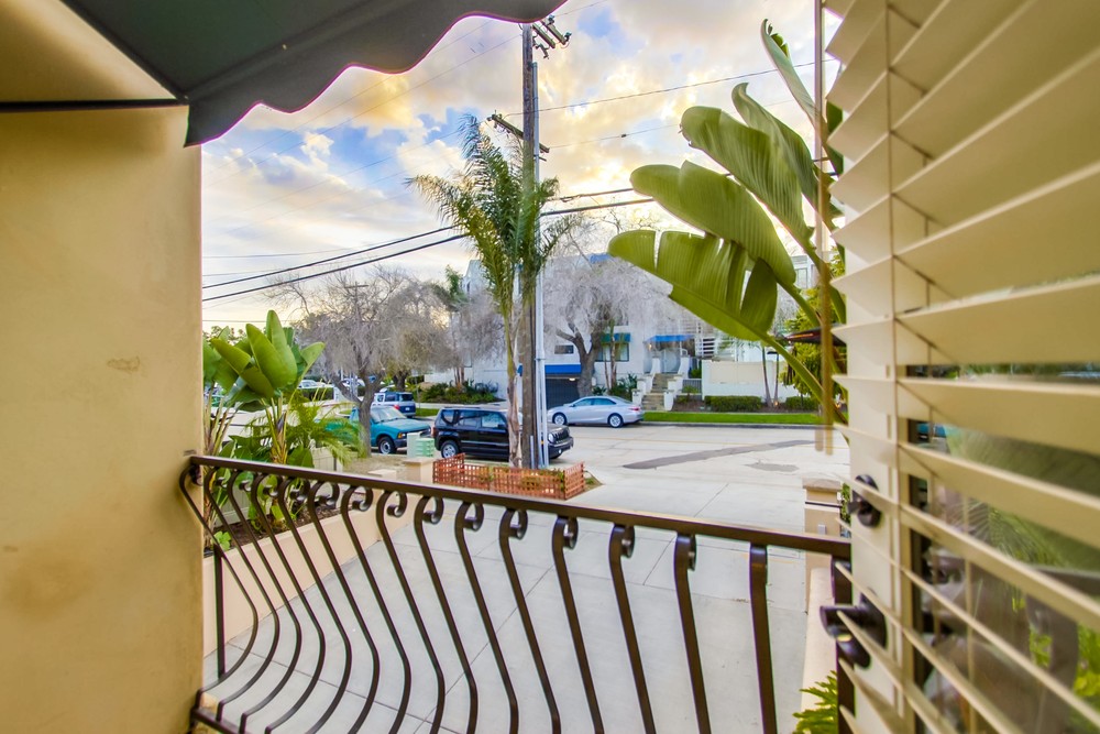 Virtual tour photo 65 of 168 for 1315 Pacific Beach Dr