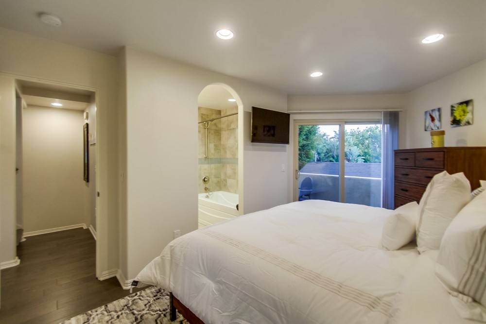 Virtual tour photo 84 of 168 for 1315 Pacific Beach Dr