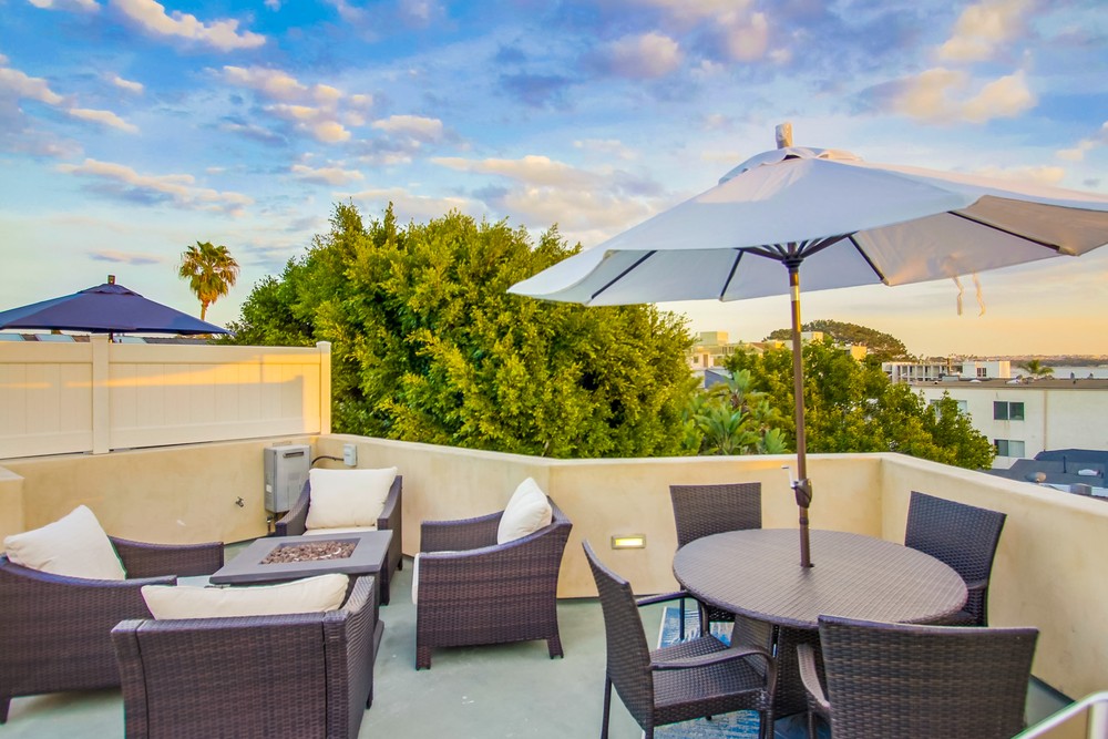 Virtual tour photo 96 of 168 for 1315 Pacific Beach Dr