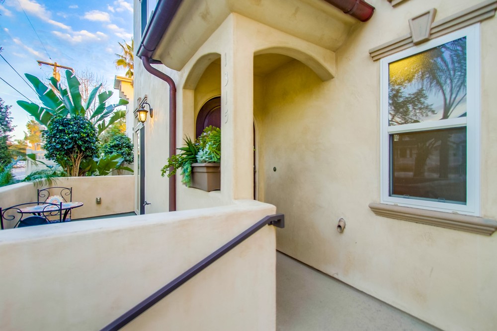 Virtual tour photo 100 of 168 for 1315 Pacific Beach Dr