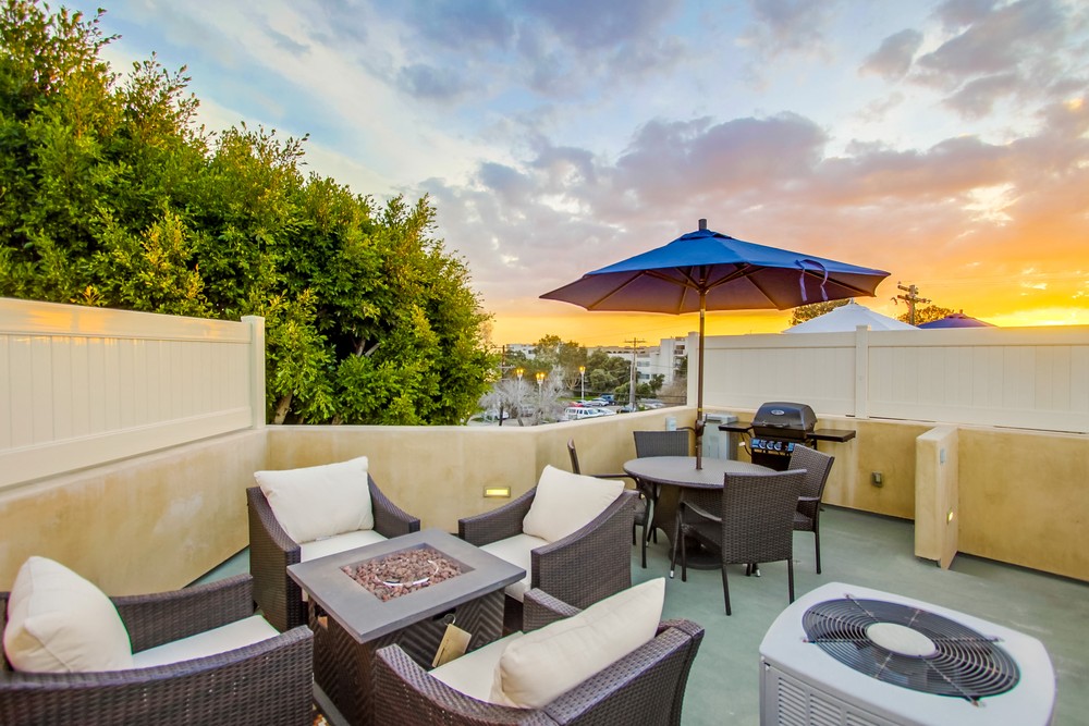 Virtual tour photo 129 of 168 for 1315 Pacific Beach Dr