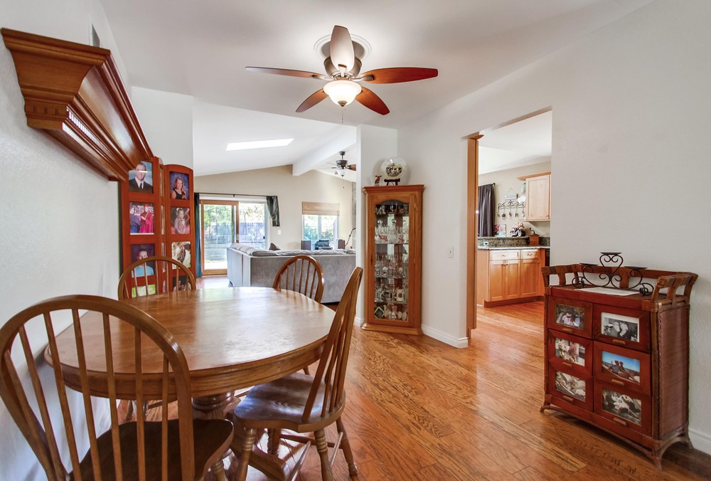 Virtual tour photo 16 of 57 for 13170 Via Del Valedor