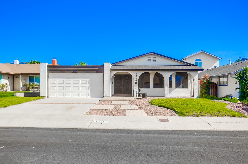 Virtual tour photo 1 of 48 for 13173 Avenida Del General