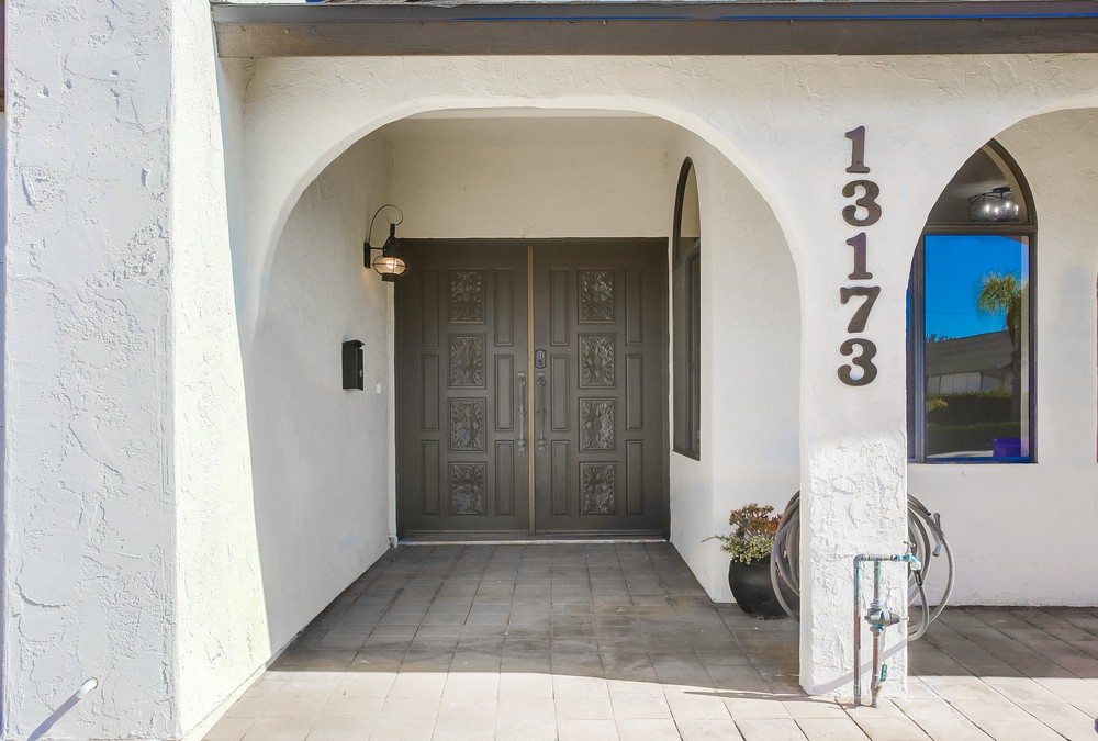 Virtual tour photo 6 of 48 for 13173 Avenida Del General