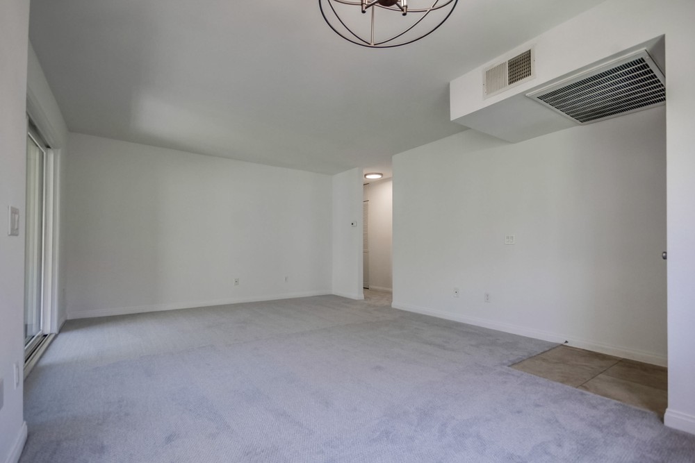 Virtual tour photo 10 of 36 for 13175 Wimberly Square UNIT 294