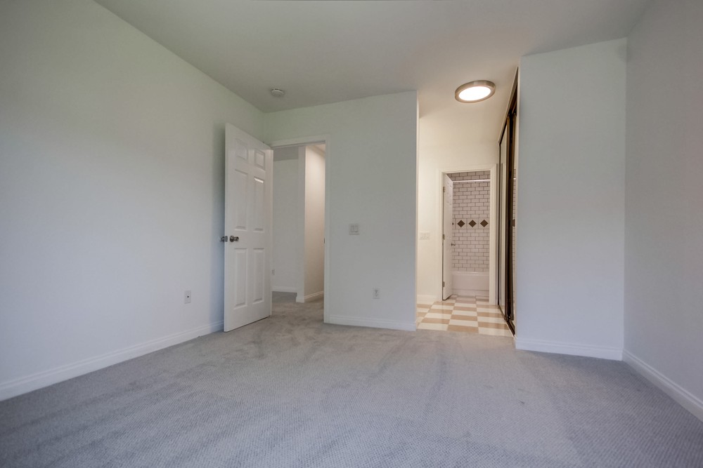 Virtual tour photo 24 of 36 for 13175 Wimberly Square UNIT 294