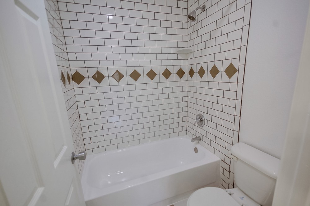 Virtual tour photo 26 of 36 for 13175 Wimberly Square UNIT 294