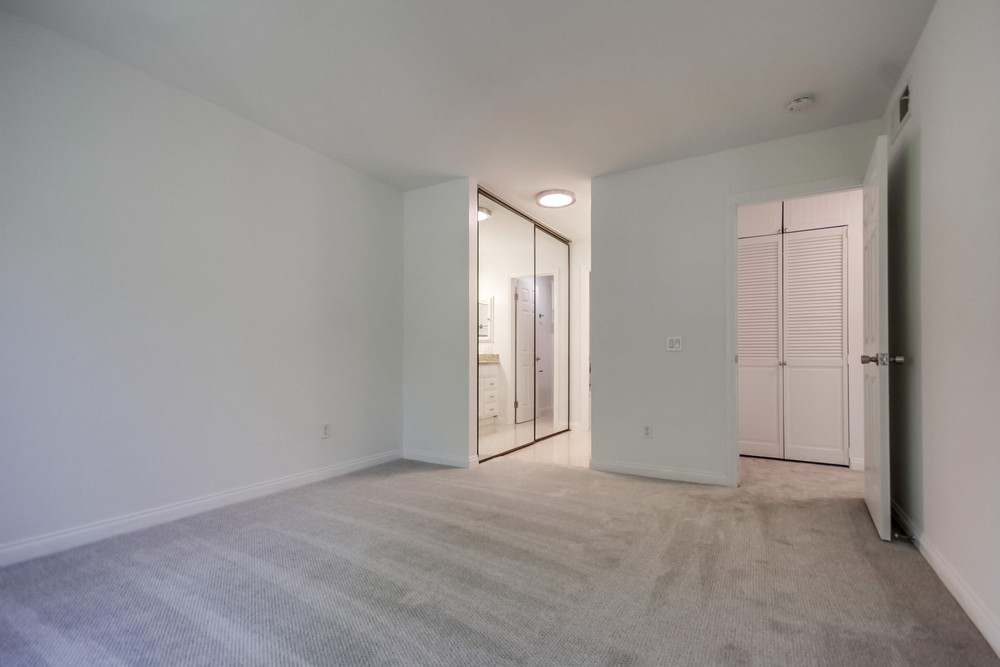 Virtual tour photo 29 of 36 for 13175 Wimberly Square UNIT 294