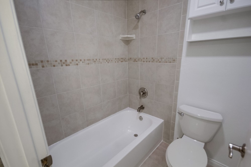 Virtual tour photo 33 of 36 for 13175 Wimberly Square UNIT 294