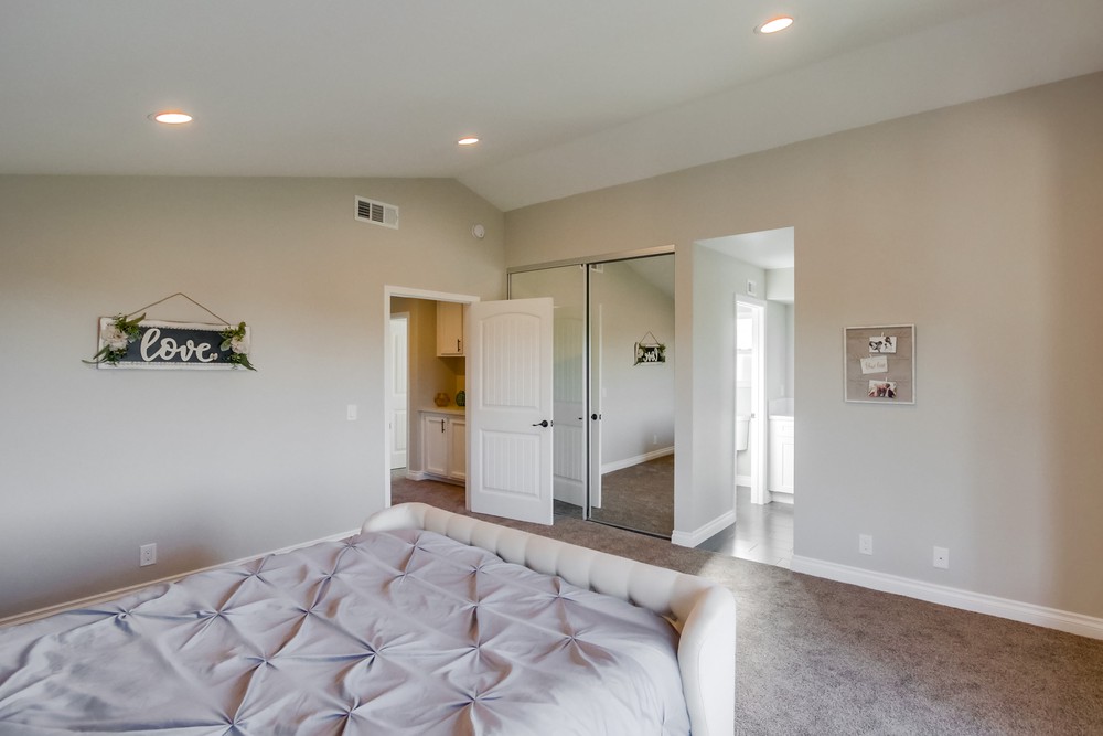 Virtual tour photo 29 of 55 for 13188 Dufresne Pl