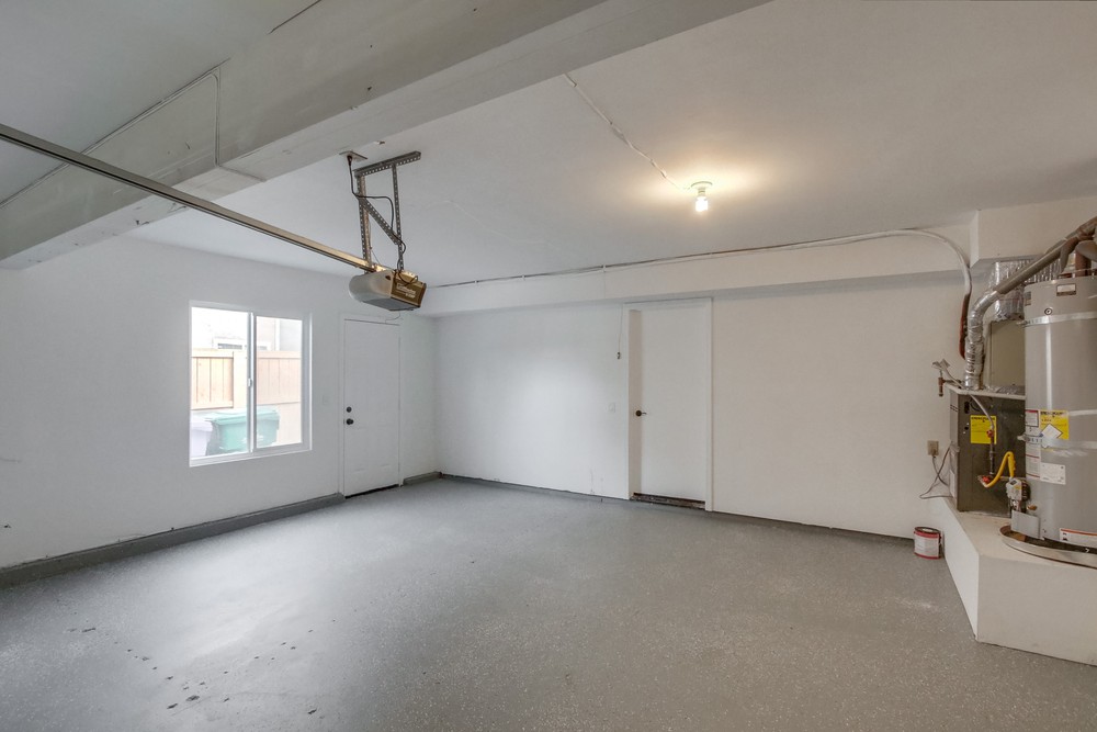 Virtual tour photo 38 of 55 for 13188 Dufresne Pl
