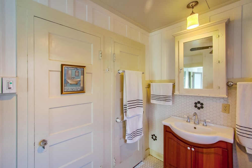 Virtual tour photo 42 of 56 for 1319 Granada Ave