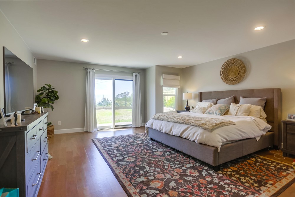 Virtual tour photo 18 of 29 for 13198 Windbreak Rd