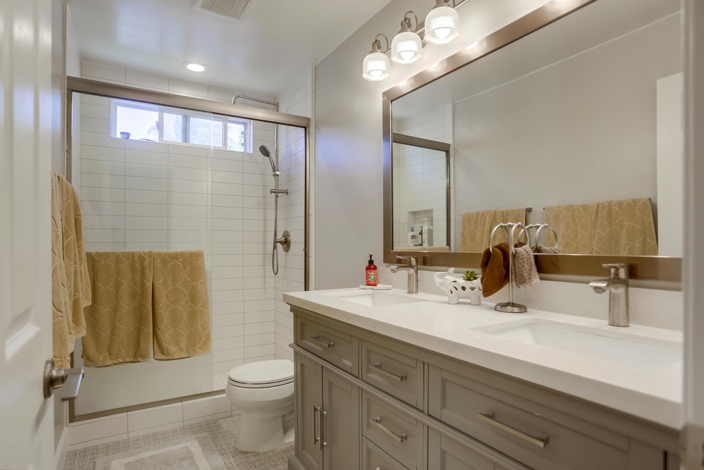 Virtual tour photo 20 of 29 for 13198 Windbreak Rd