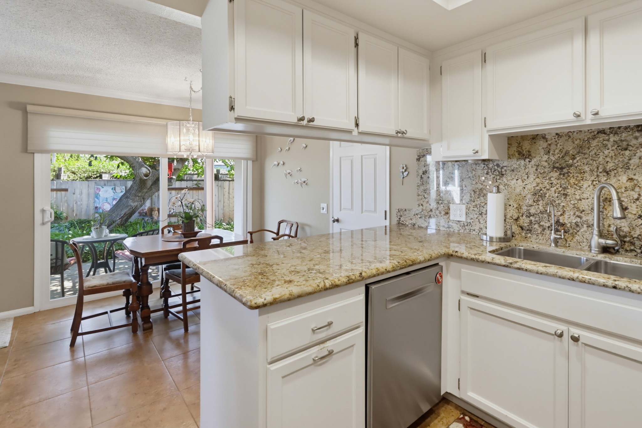 Virtual tour photo 18 of 44 for 13206 Saddle Ridge Rd