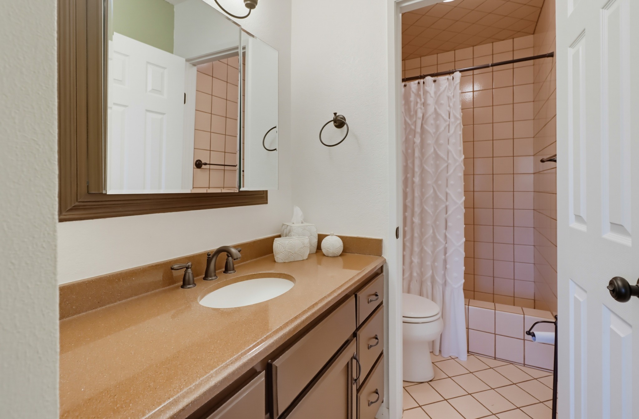 Virtual tour photo 23 of 44 for 13206 Saddle Ridge Rd