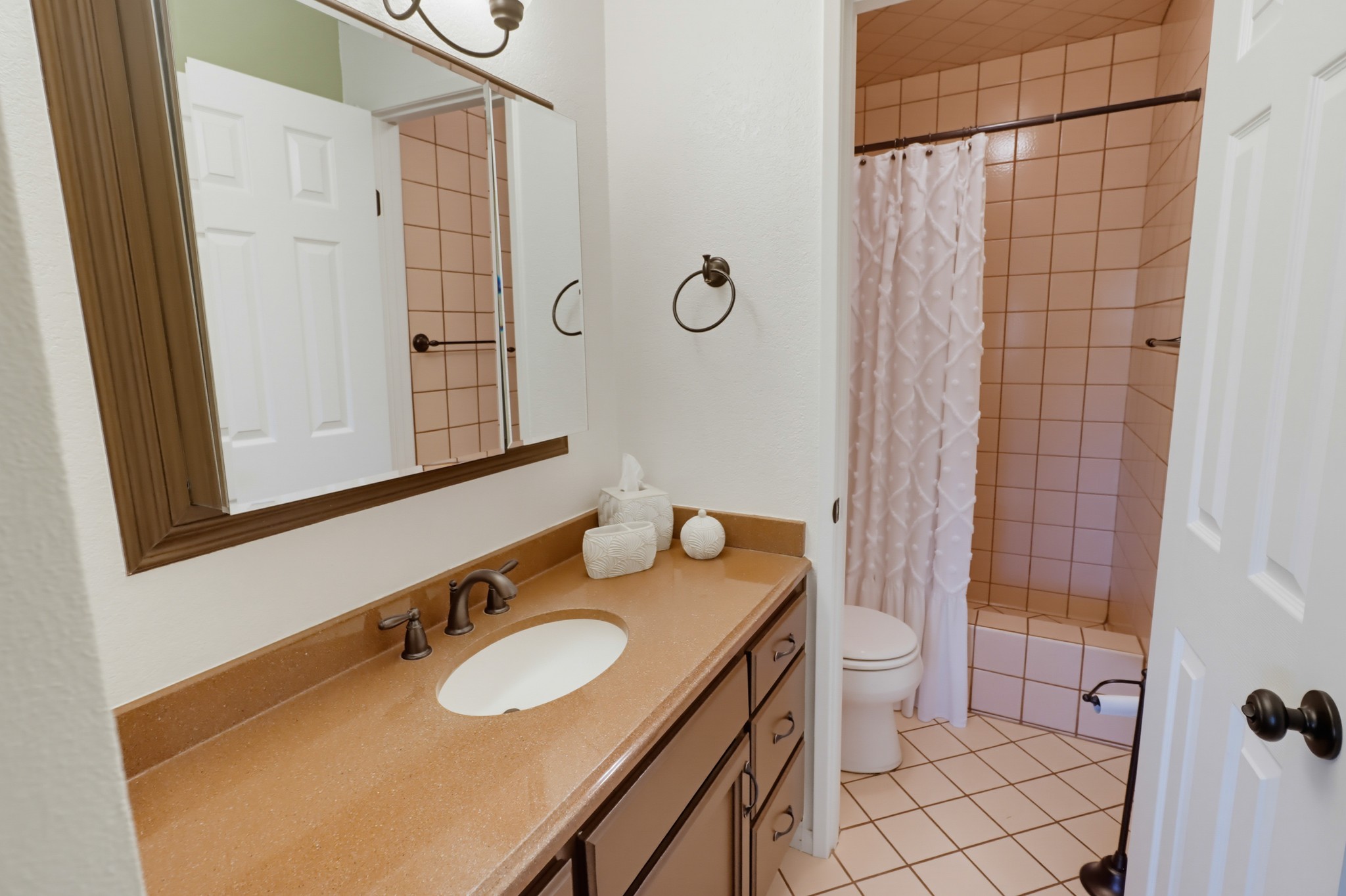 Virtual tour photo 24 of 44 for 13206 Saddle Ridge Rd