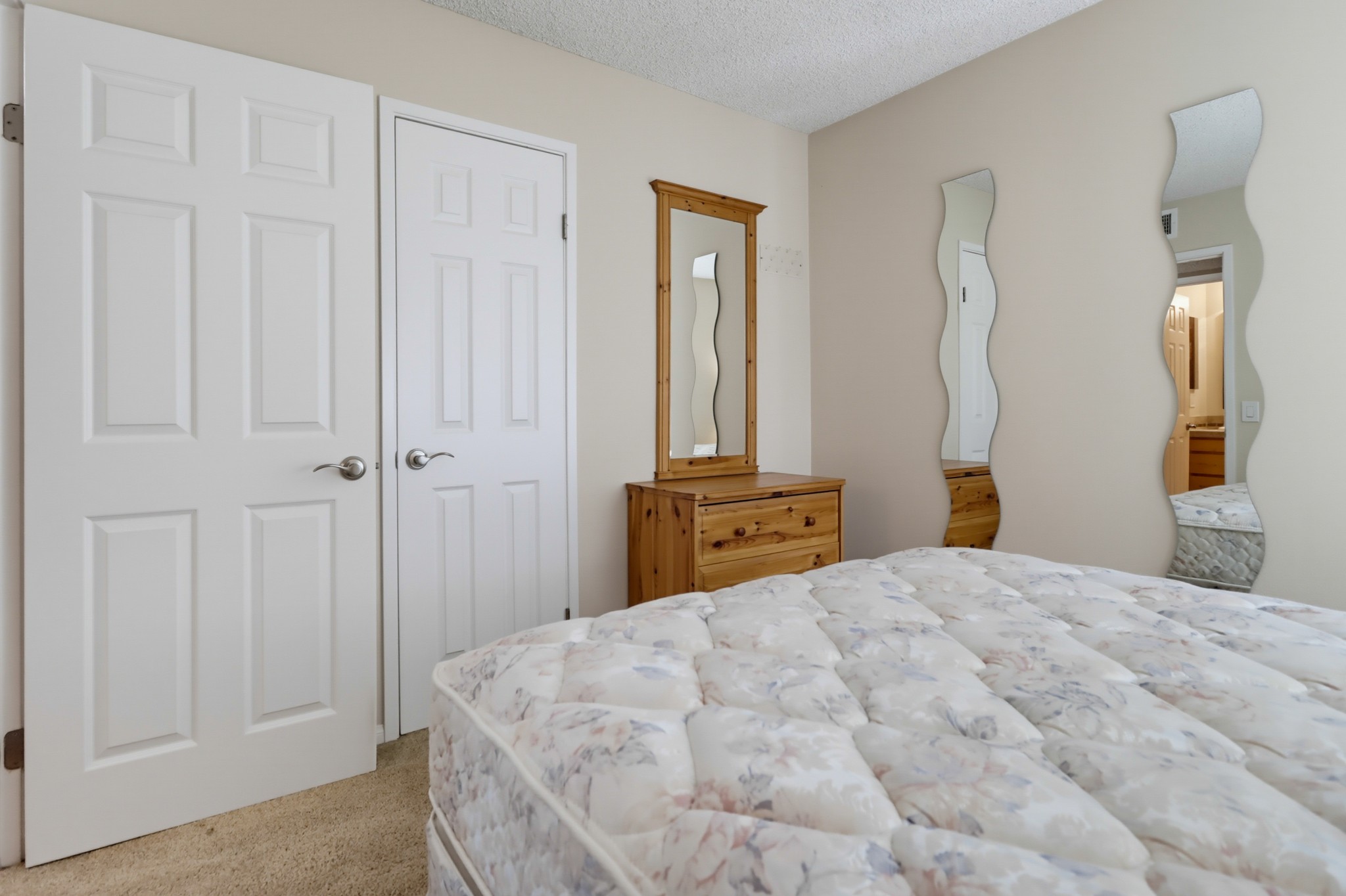 Virtual tour photo 30 of 44 for 13206 Saddle Ridge Rd