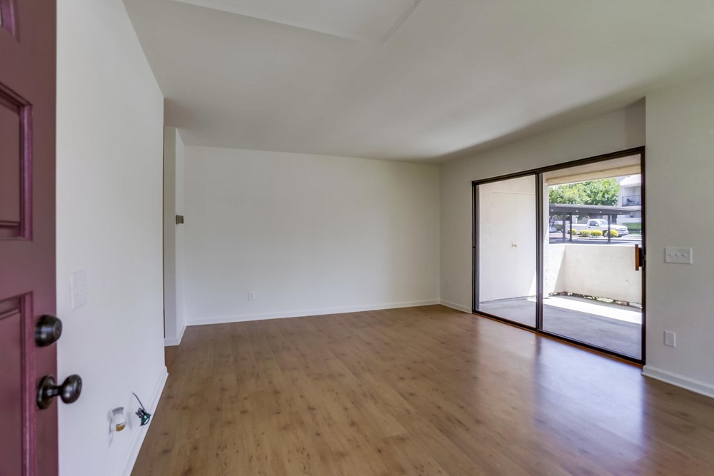 Virtual tour photo 5 of 35 for 13216 Wimberly Square UNIT 179