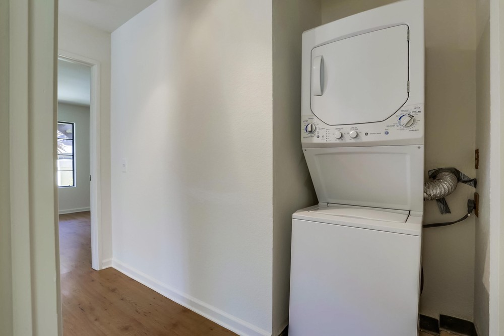 Virtual tour photo 33 of 35 for 13216 Wimberly Square UNIT 179