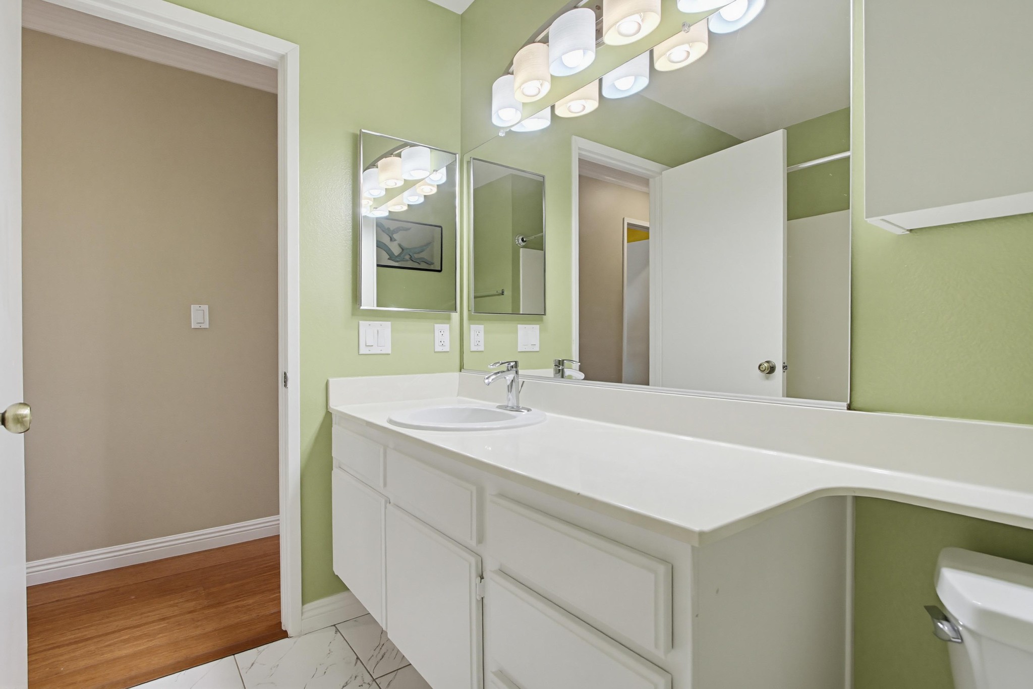 Virtual tour photo 28 of 49 for 13221 Westmark Way UNIT 27