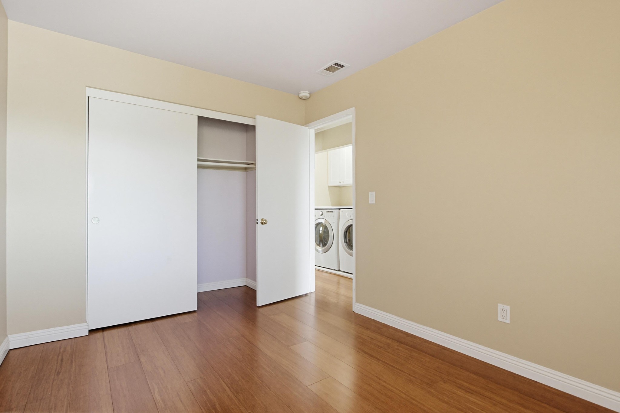 Virtual tour photo 35 of 49 for 13221 Westmark Way UNIT 27