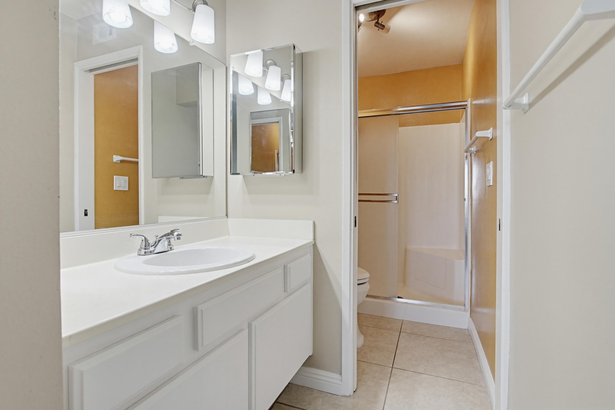 Virtual tour photo 44 of 49 for 13221 Westmark Way UNIT 27