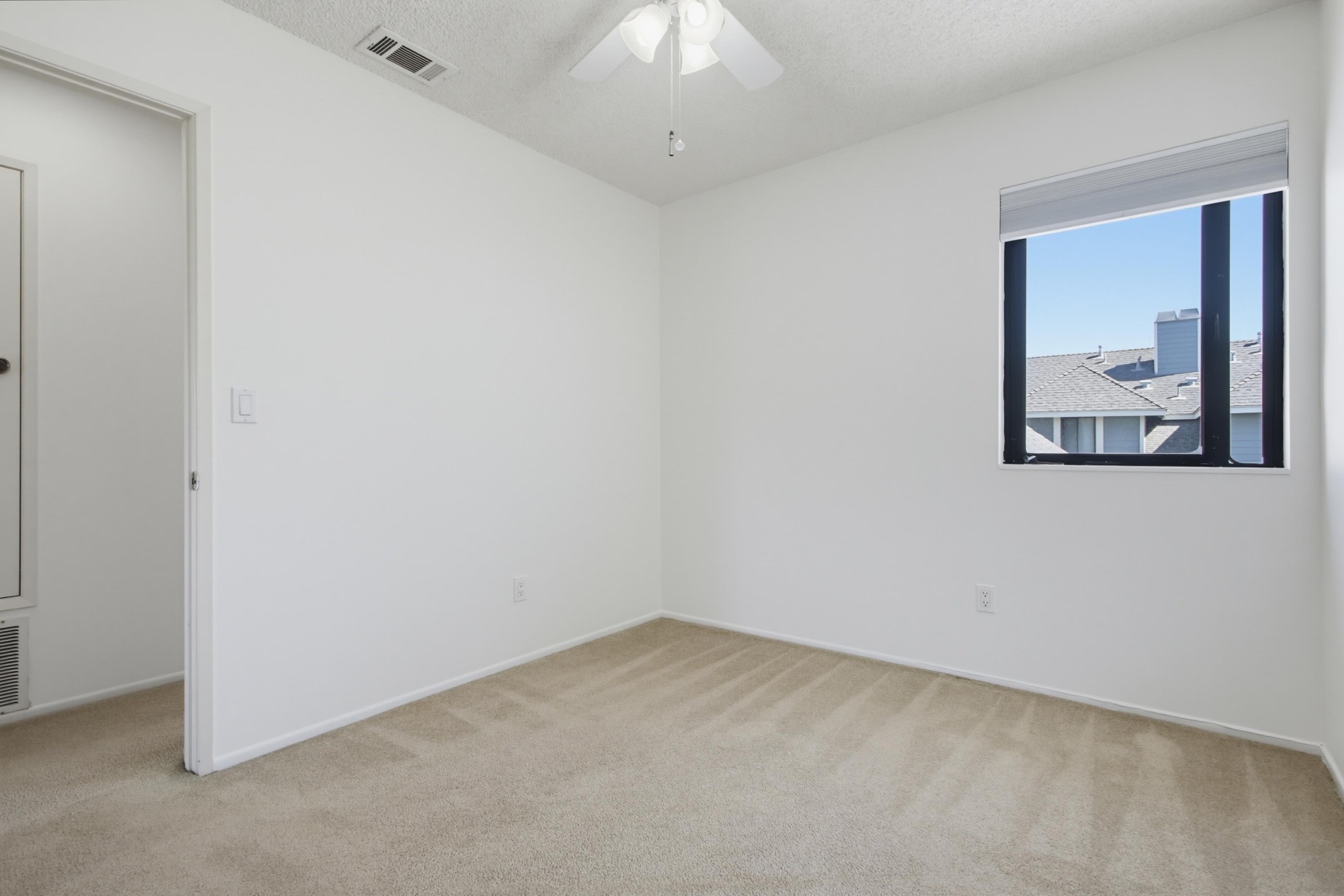 Virtual tour photo 32 of 47 for 13221 Westmark Way
