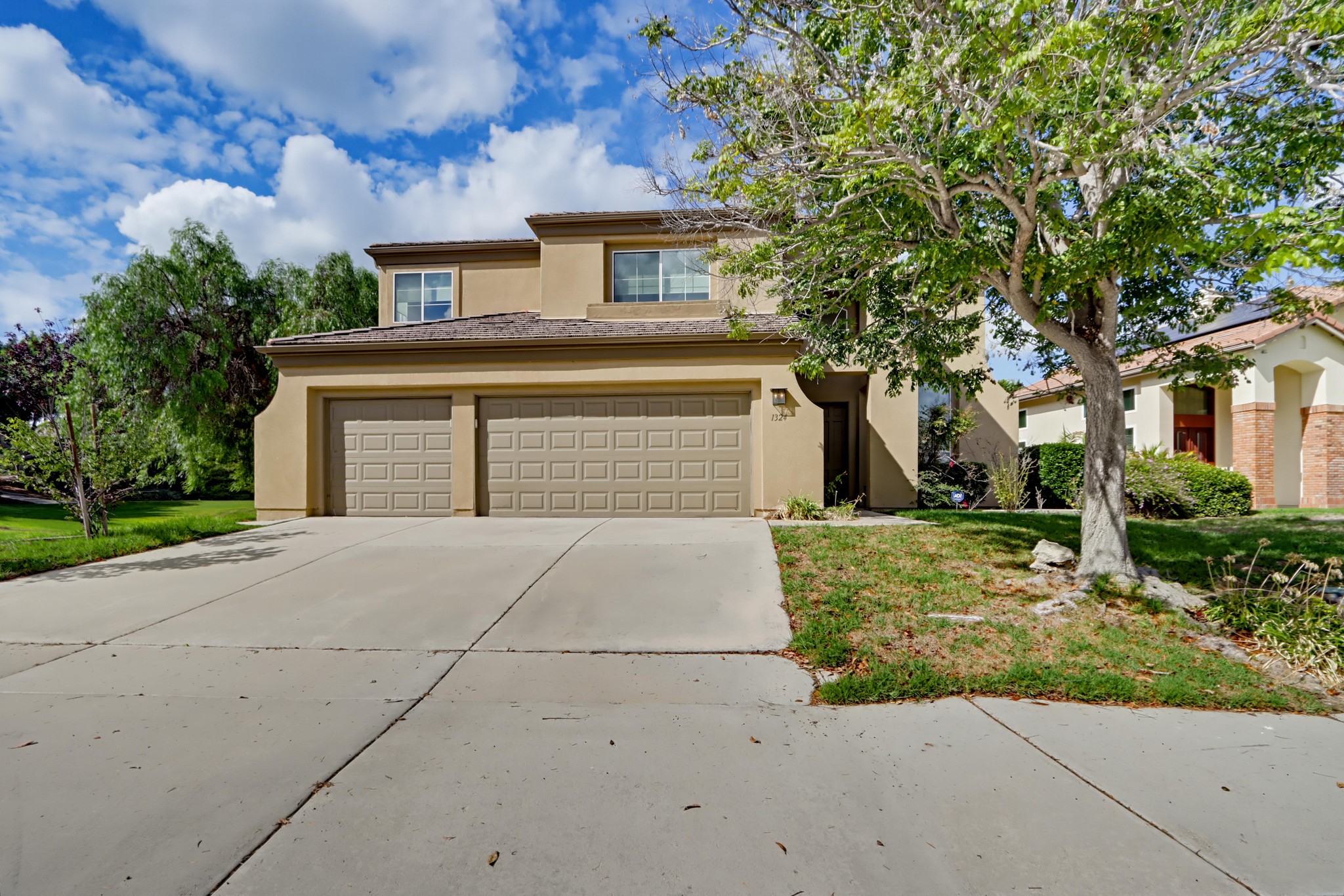 Virtual tour photo 3 of 58 for 1324 Silverado Dr