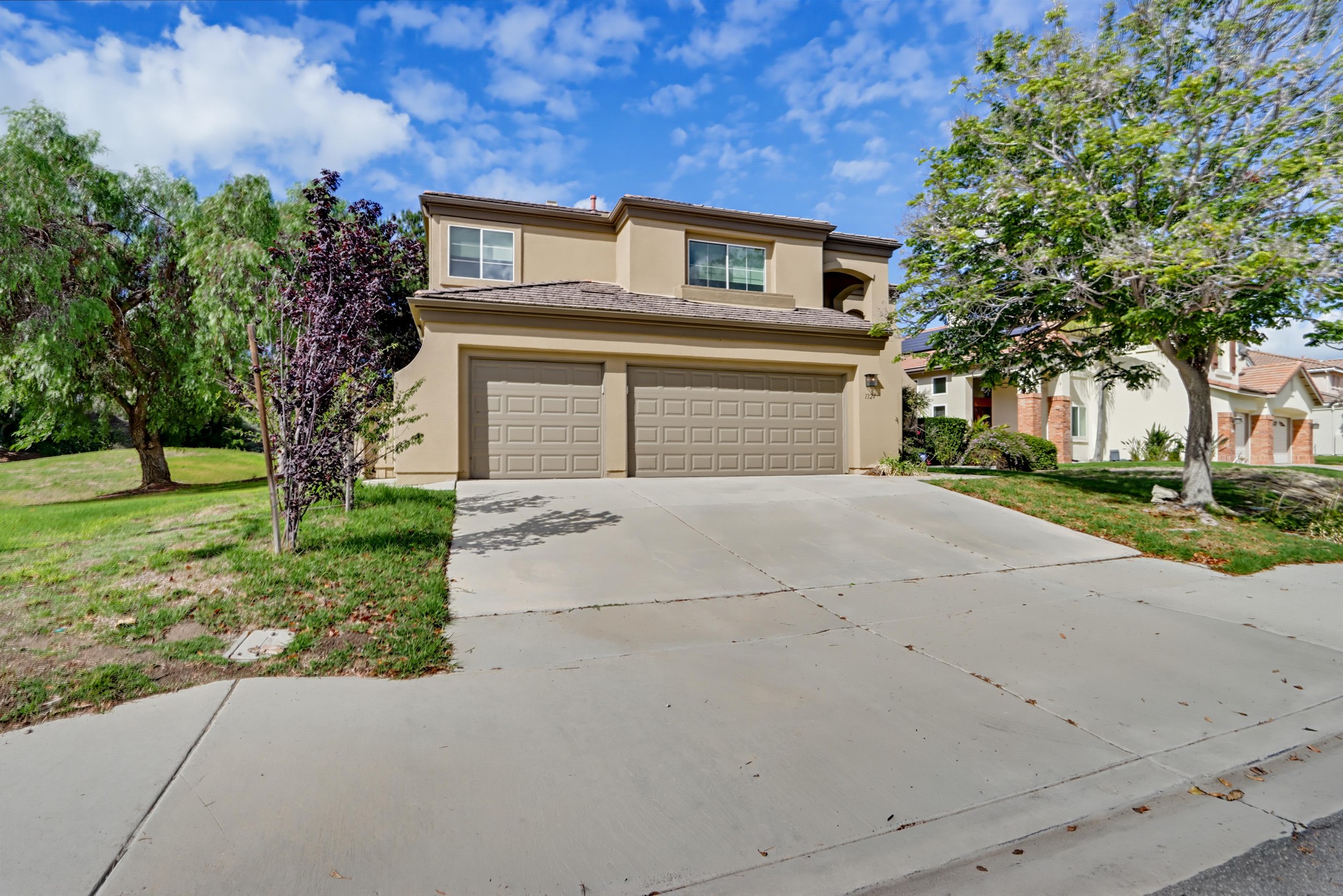 Virtual tour photo 4 of 58 for 1324 Silverado Dr