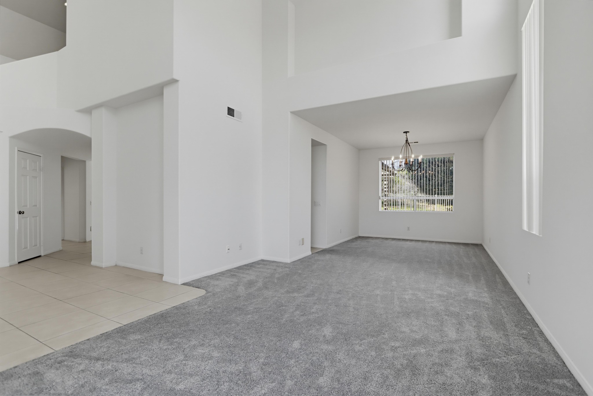 Virtual tour photo 10 of 58 for 1324 Silverado Dr