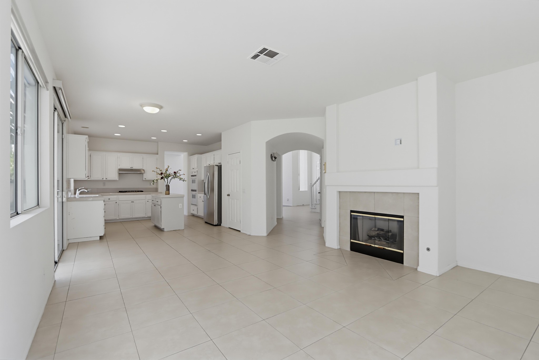 Virtual tour photo 14 of 58 for 1324 Silverado Dr