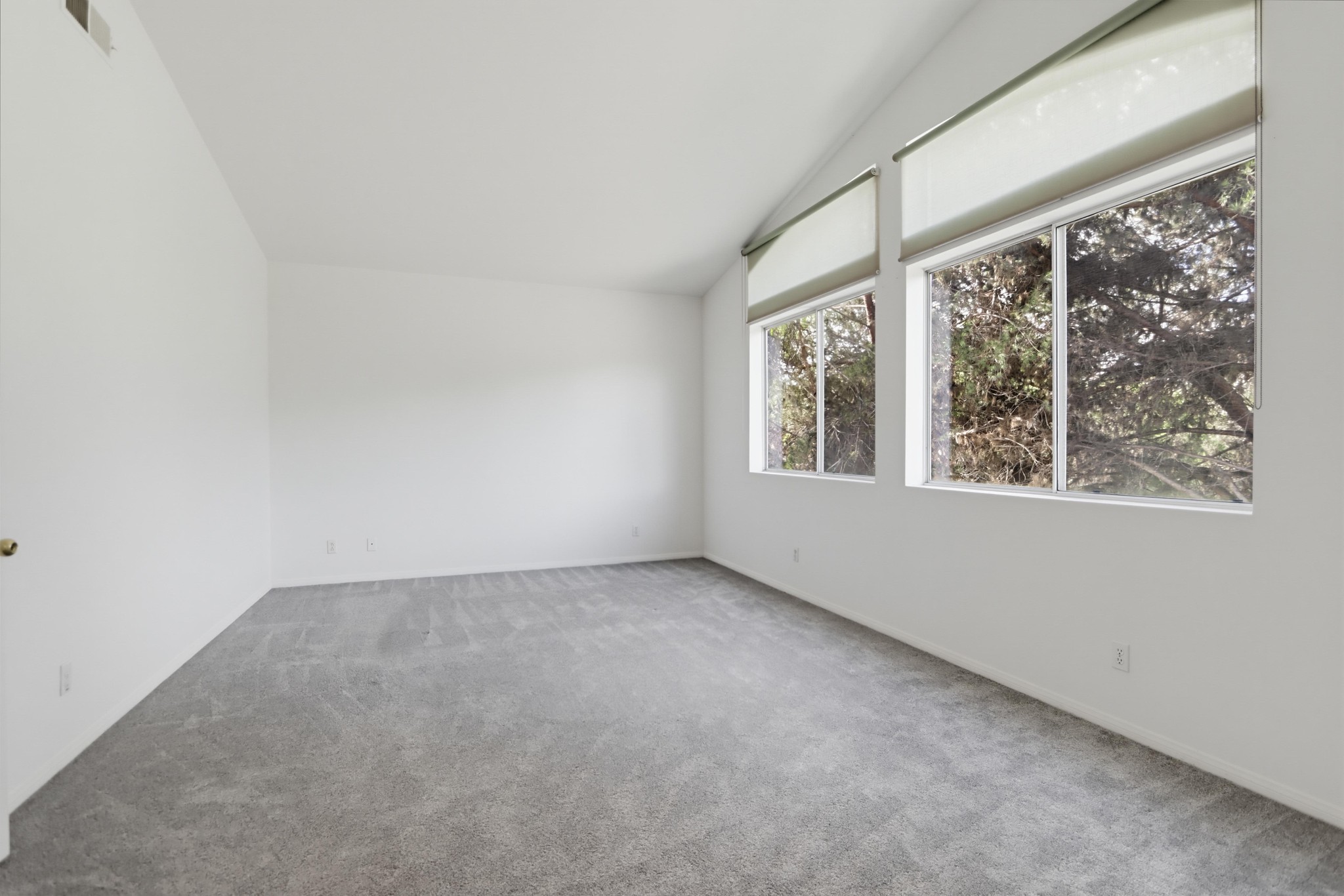 Virtual tour photo 29 of 58 for 1324 Silverado Dr