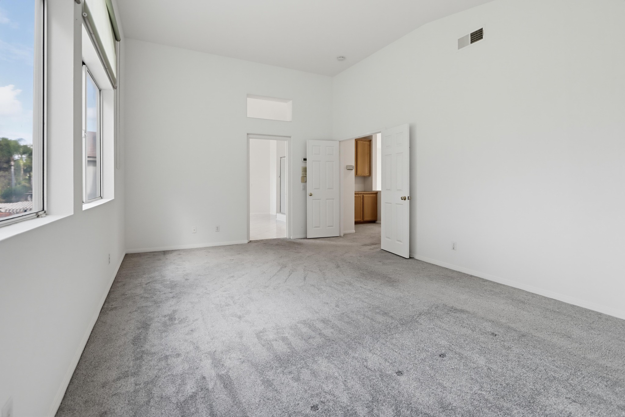 Virtual tour photo 31 of 58 for 1324 Silverado Dr