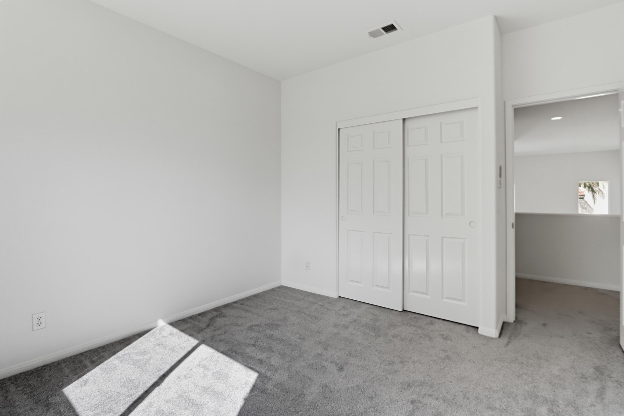Virtual tour photo 39 of 58 for 1324 Silverado Dr
