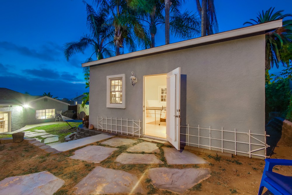 Virtual tour photo 20 of 84 for 1325 Gertrude St