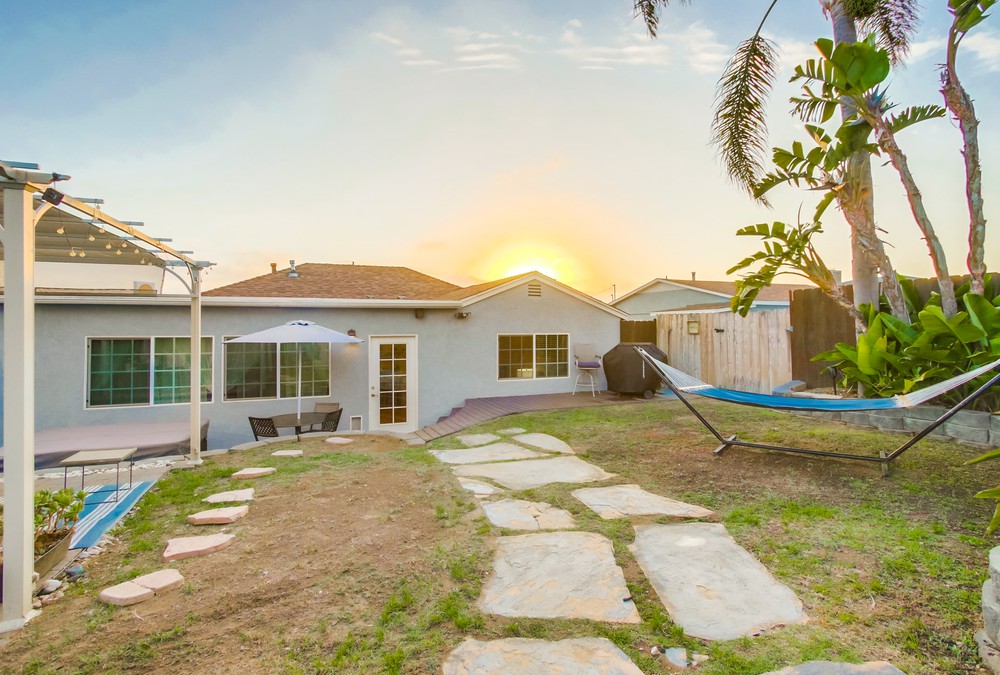 Virtual tour photo 82 of 84 for 1325 Gertrude St